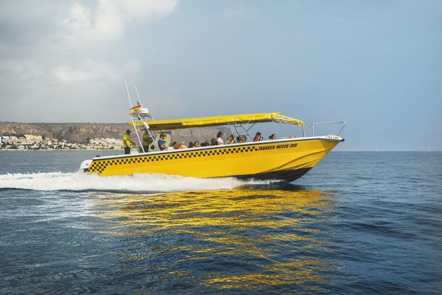 Santa Pola: Return Taxi Boat Ticket to Tabarca Island - The boat ride to Tabarca