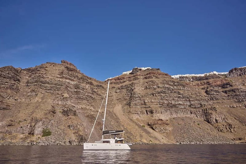 Santorini: Caldera Classic Catamaran Cruise w/ Meal & Drinks - The Greek barbecue is a real part of the experience
