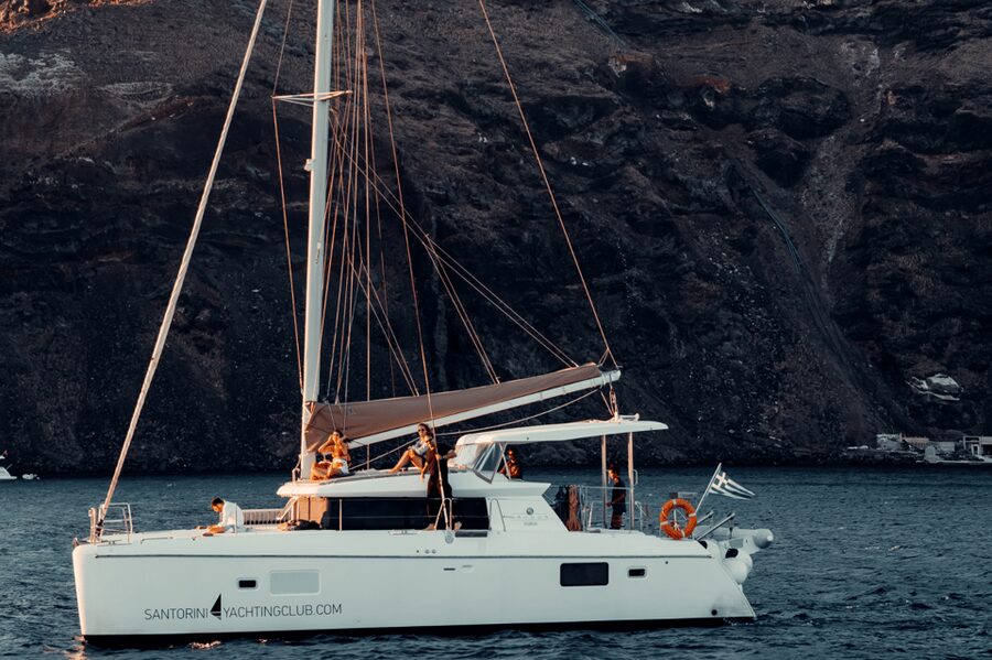 Santorini: Catamaran Caldera Cruise with Meal and Drinks - Why seeing Santorini from the sea changes the day
