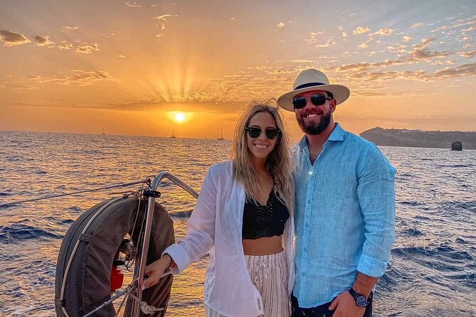 Santorini Catamaran Cruise with Greek Meal, Open-Bar and Sunset - Morning cruise or sunset cruise?