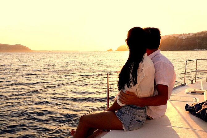 Santorini Catamaran Cruise with Greek Meal, Open-Bar and Sunset - The hot springs at Palea Kameni