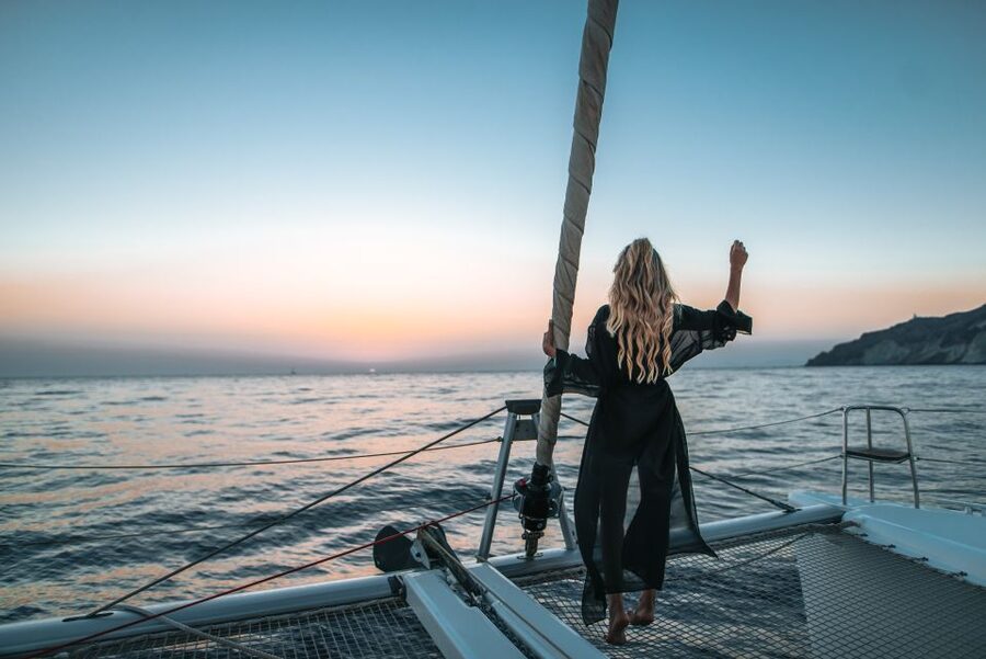 Santorini: Catamaran Cruise with Meal & Open Bar - Mesa Pigadia for a proper swim