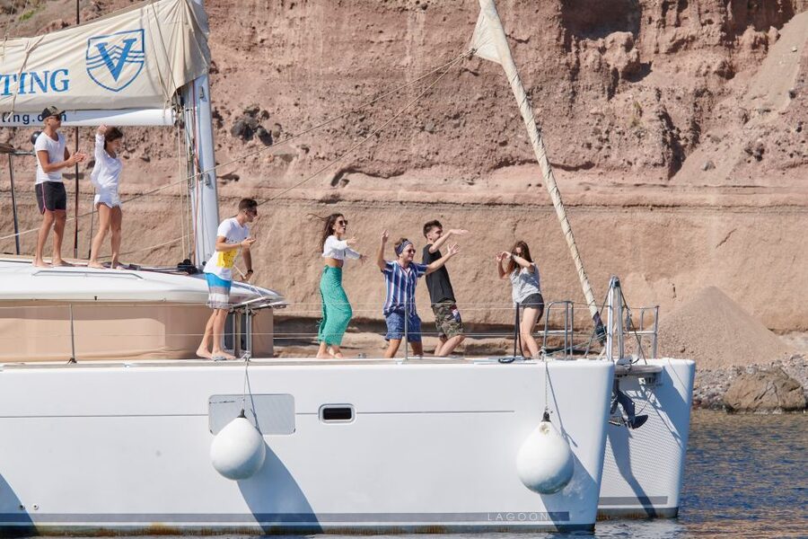 Santorini Gold Catamaran Cruise with Snorkel, BBQ & Open Bar - Key points to know before you book
