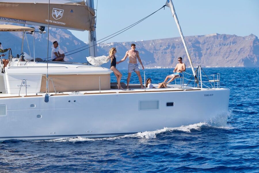 Santorini: Platinum Catamaran Cruise w/ BBQ Meal & Open Bar - Should you book the Platinum Catamaran Cruise?