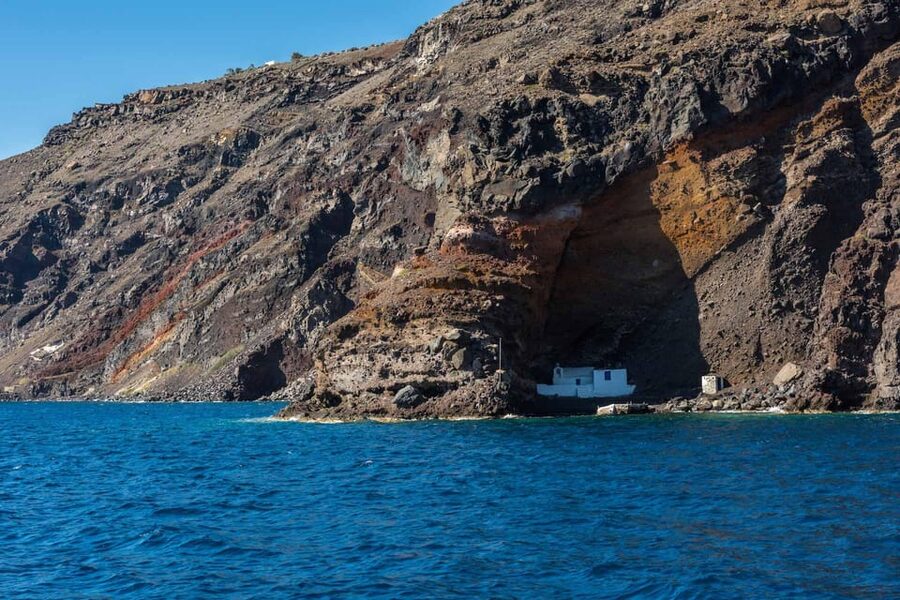 Santorini Port: Cruise to Volcano, Hot Springs & Thirassia - Quick points before you book