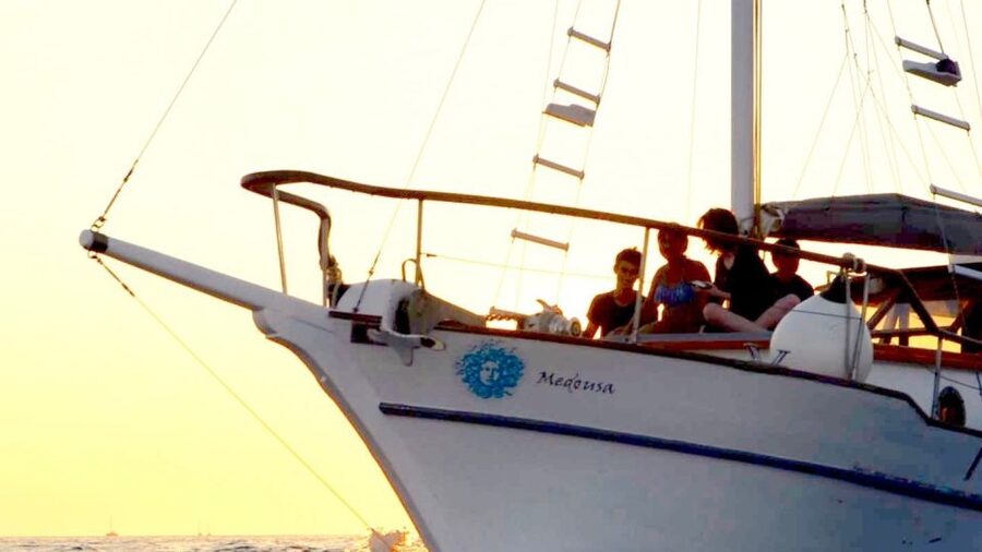 Santorini: Traditional Wooden Boat Tour with Meal and Wine - Key points at a glance