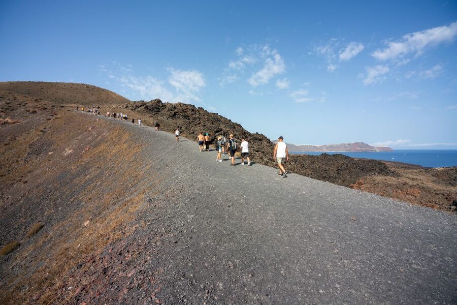 Santorini: Volcanic Islands Cruise with Hot Springs Visit - The caldera cruise back to port