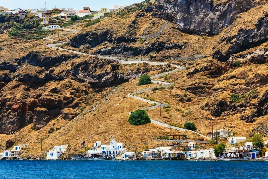 Santorini: Volcano and Hot Springs Sunset Dinner Cruise - Palia Kameni and the sulfur springs