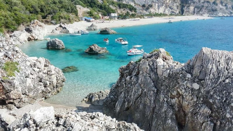 Sarandë: Boat Tour at Kroreza & Hidden Caves with Snorkeling - Choosing the best departure time