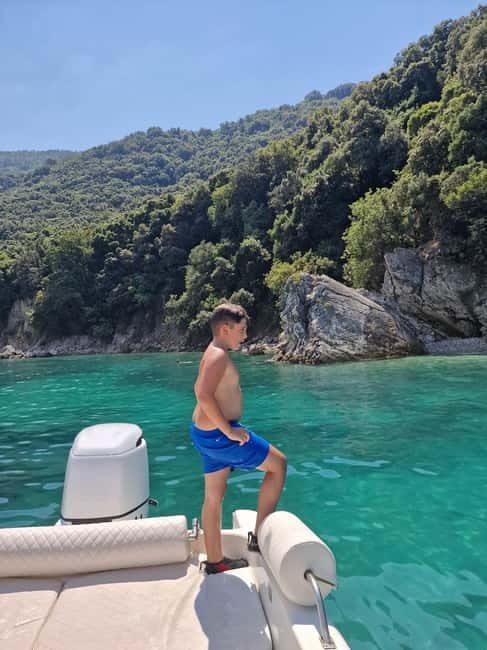 Sarande: Boat Tour to Krorez with Snorkle&Drinks&Swimming - Kakome Bay, a clear-water pause