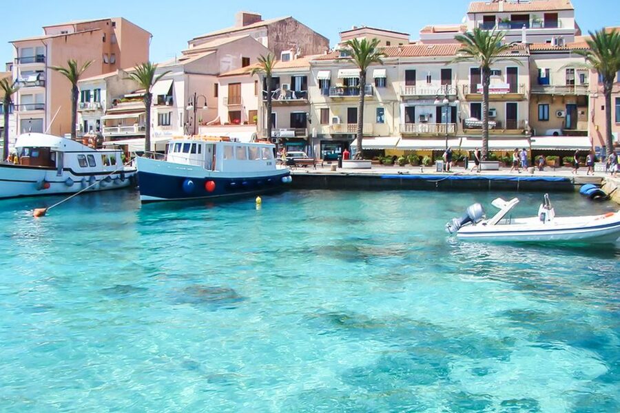 Sardinia: La Maddalena Archipelago Full-Day Trip by Boat - What the crew and commentary add