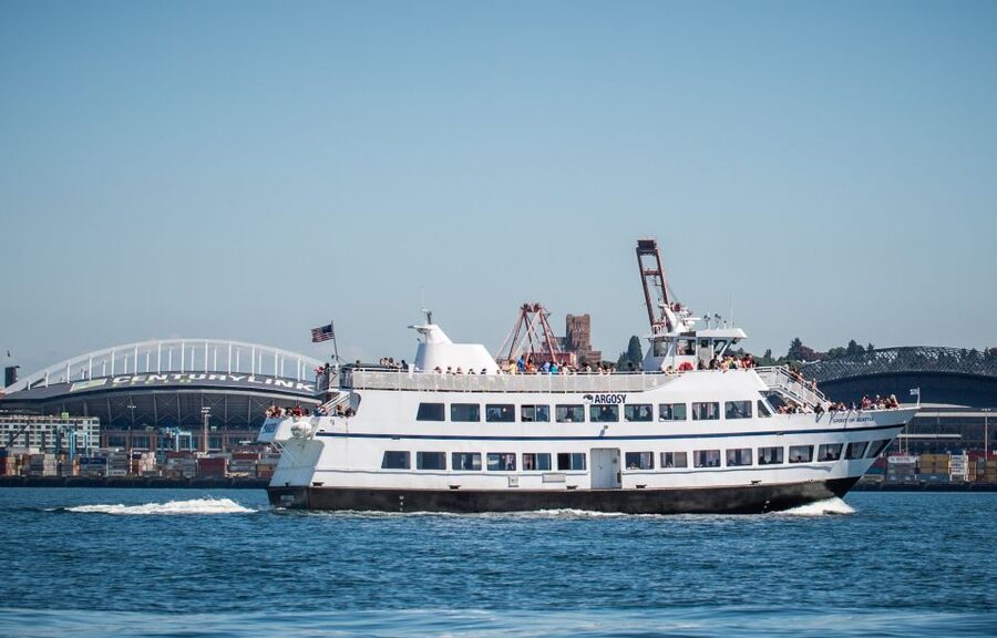 Seattle: Harbor Cruise with Local Guide - The Guide Makes the Difference