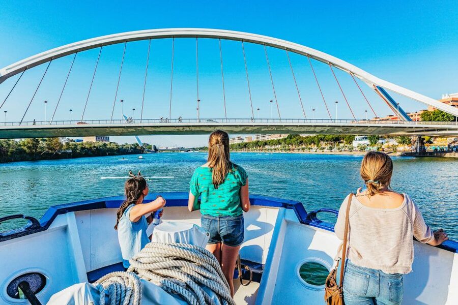 Seville: Guadalquivir River Cruise - Is $21 a fair price for one hour?