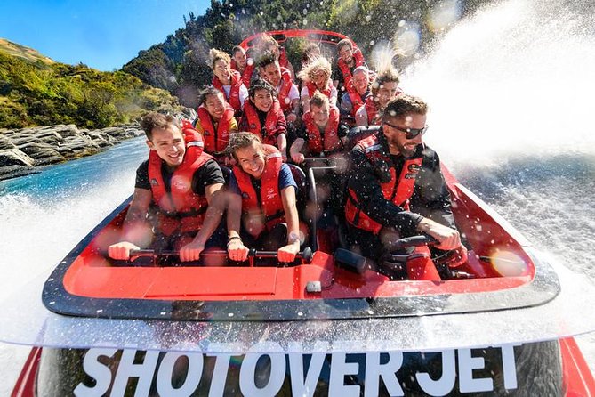 Shotover River Extreme Jet Boat Ride in Queenstown - A fast ride through Queenstown’s gold country
