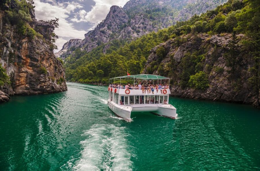 Side: Green Canyon Jeep and Boat Tour with Lunch - A full day, not a gentle transfer