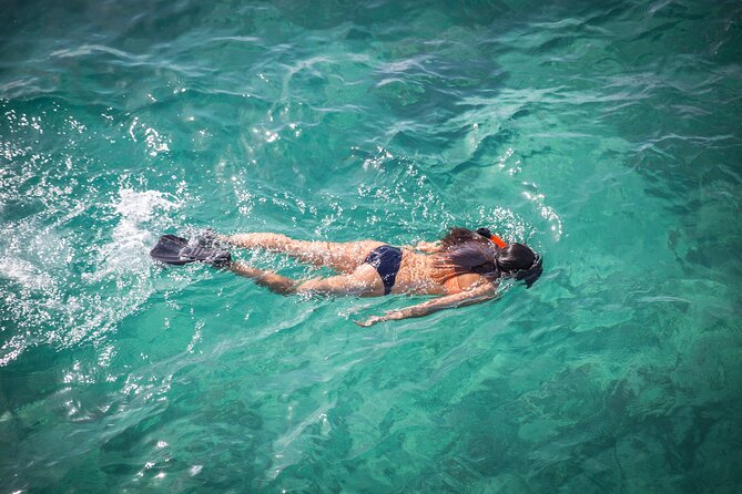 Small-Group Cruising and Snorkeling Catamaran Tour - The sandbar and its floating bar