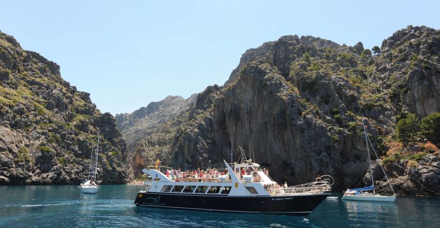 Sóller: Boat Trip to Sa Calobra and Torrent de Pareis - Why the sea route to Sa Calobra makes sense