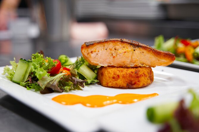 Spirit of Melbourne Dinner Cruise on the Yarra River - Seating, views, and special occasions