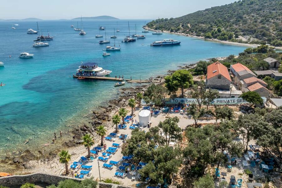 Split: Blue Lagoon 3 Islands All-Inclusive Cruise with Lunch - Who should book this day at sea?