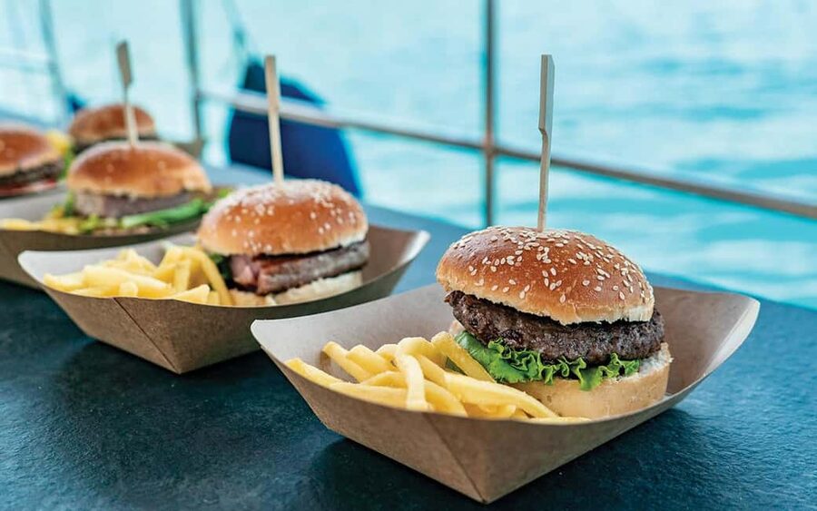 Split: Blue Lagoon and 3 Island Cruise with Food and Drinks - Šolta and the changing shipwreck stop