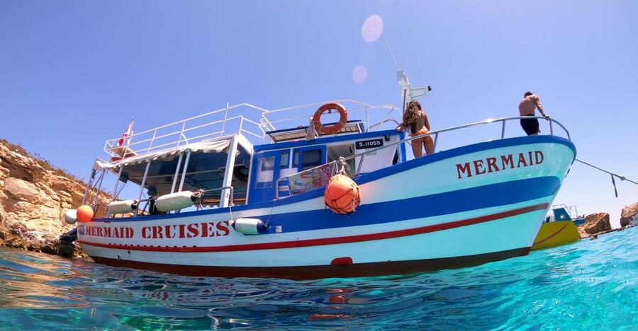 St Paul's Bay: Comino, Blue Lagoon, Gozo, & Caves Boat Tour - Santa Maria Caves and Elephant Rock on the return