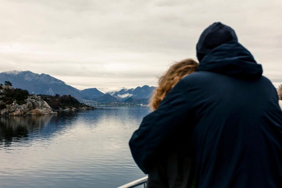 Stavanger: Electric Fjord Cruise to Lysefjord & Preikestolen - Practical tips for a better ride