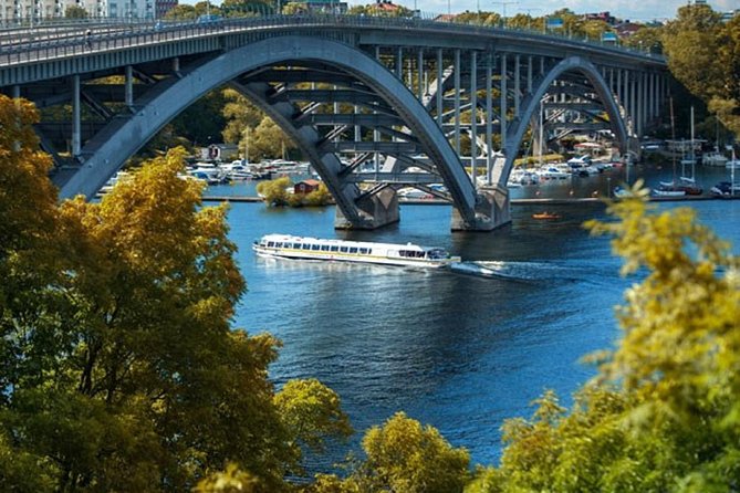 Stockholm: Highlights Boat Tour - Under the Bridges of Central Stockholm