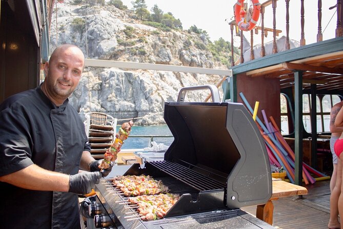 Sun & Sea 6 Hour All Inclusive Swimming Cruise with Greek BBQ & Unlimited Drinks - Choosing between the lower deck and bean bags