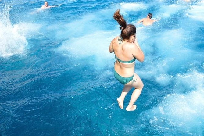 Sun & Sea All Inclusive 3 Hour Swimming Cruise (WITH PICK UP SERVICE) - How comfortable is the boat?
