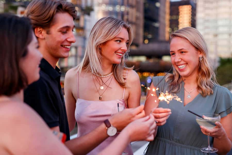 Sydney: Harbour Dinner Cruise with 3, 4 or 6-Course Menu - Weather, comfort, and practical planning