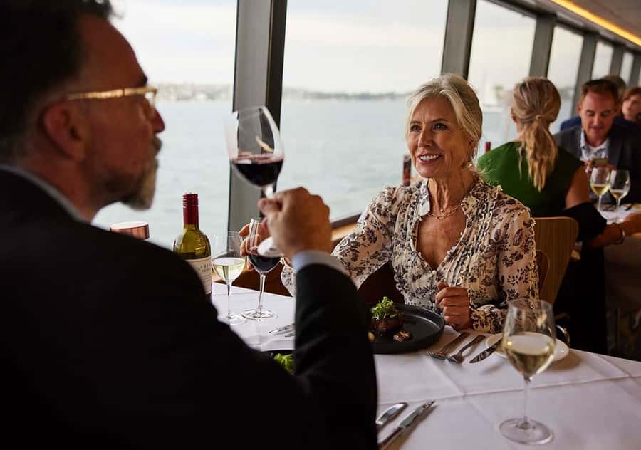 Sydney: Harbour Dinner Cruise with 3, 4 or 6-Course Menu - Who should book this harbour dinner cruise