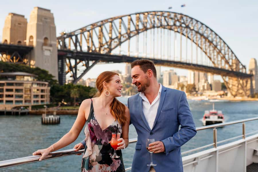Sydney: Harbour Dinner Cruise with 3, 4 or 6-Course Menu - Choosing between sunset, starlight, and premium dining