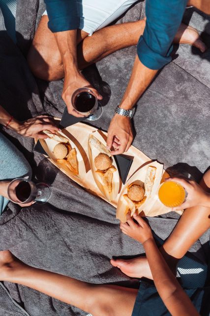Tenerife: Catamaran Cruise with Brunch and Unlimited Drinks - Coast views from Playa de las Américas to Los Cristianos