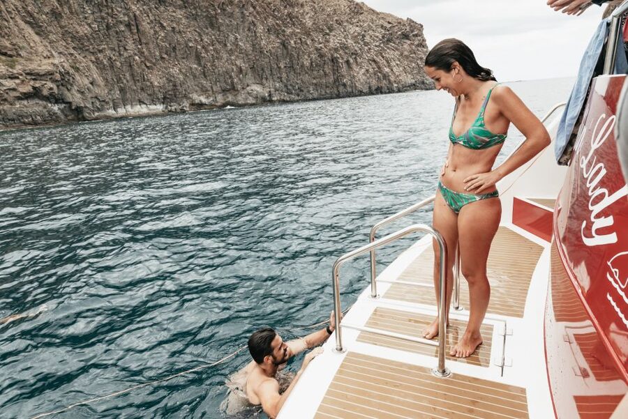 Tenerife: Eco-Yacht Whale and Dolphin Watching and Swimming - A short swim and snorkel stop