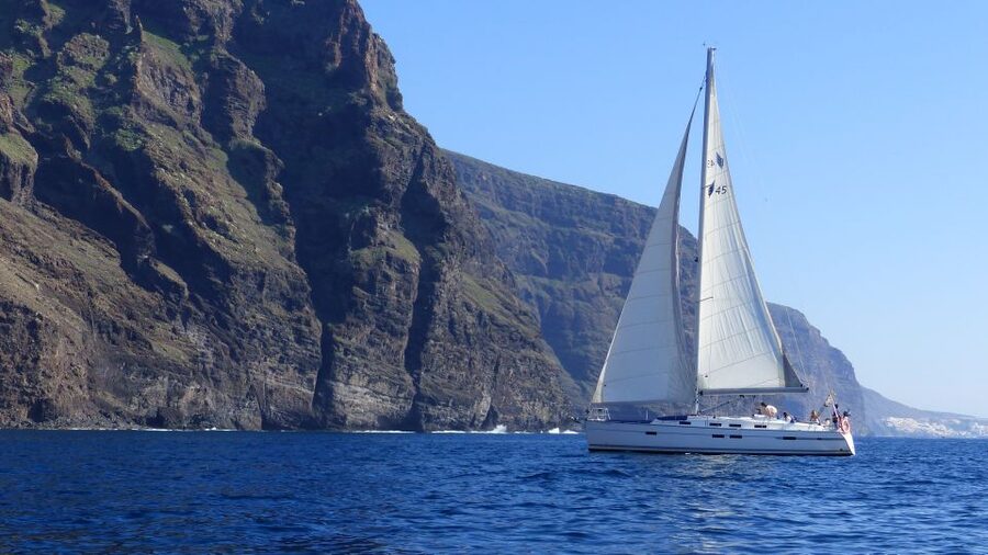 Tenerife: Los Gigantes Whale Watching Cruise by Sail Boat - A quiet start from Pier 1 in Los Gigantes