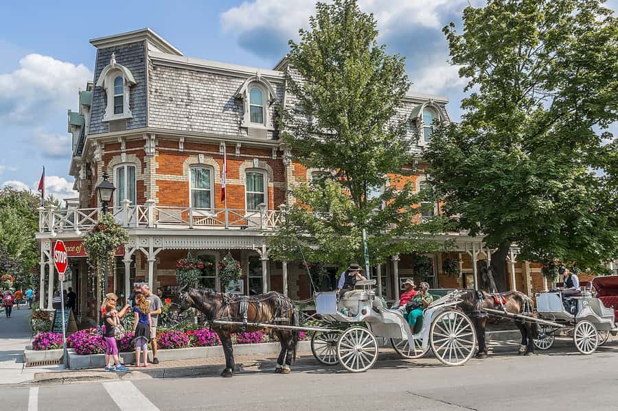 Toronto: Falls Day Tour with Boat Cruise & Niagara-the-Lake - Why this Toronto to Niagara day trip works