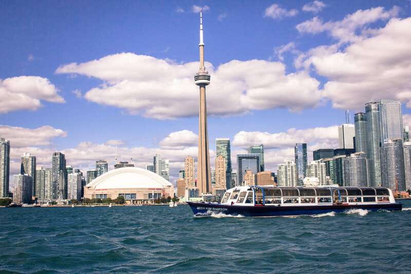 Toronto: Harbor and Islands Sightseeing Cruise - A small boat can feel better than a large sightseeing vessel