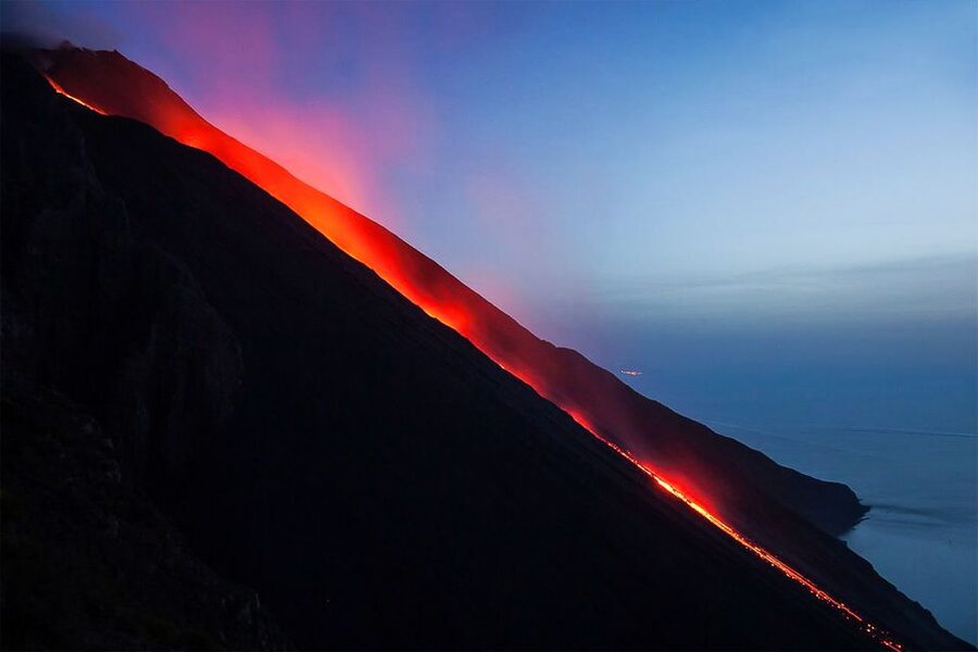 Tropea: Lipari, Panarea, and Stromboli Boat Tour by Night - Key points at a glance