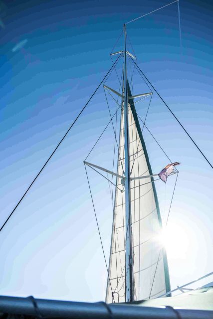 Valencia: Sailing Catamaran with Swimming & Optional DJ - How much sailing do you really get?