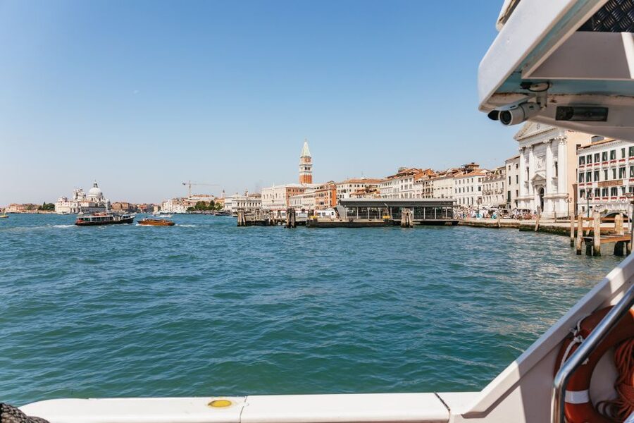 Venice: Burano, Torcello & Murano Boat Tour w/Glassblowing - What the $28 price really includes