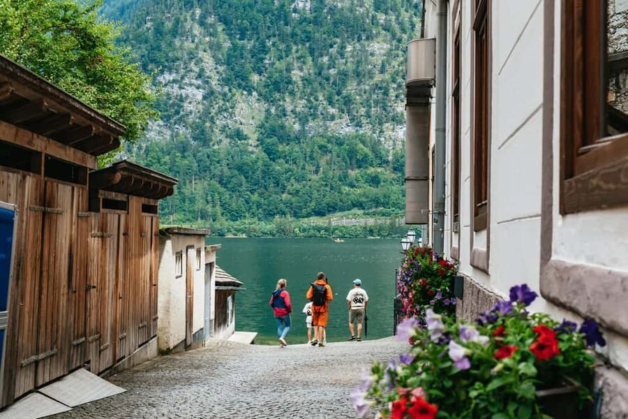 Vienna: Hallstatt Day Trip with Boat Ride Option - Schloss Ort and its famous wooden bridge