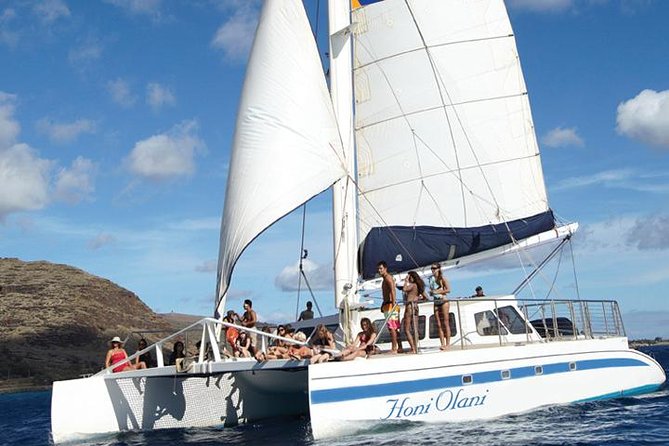 Waikiki Signature Sunset Catamaran Sail - Waikiki at golden hour