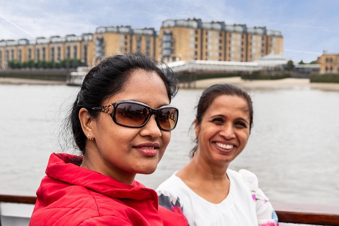 Westminster to Greenwich Sightseeing Thames Cruise in London - Tate Modern, St Paul’s, and Shakespeare’s Globe