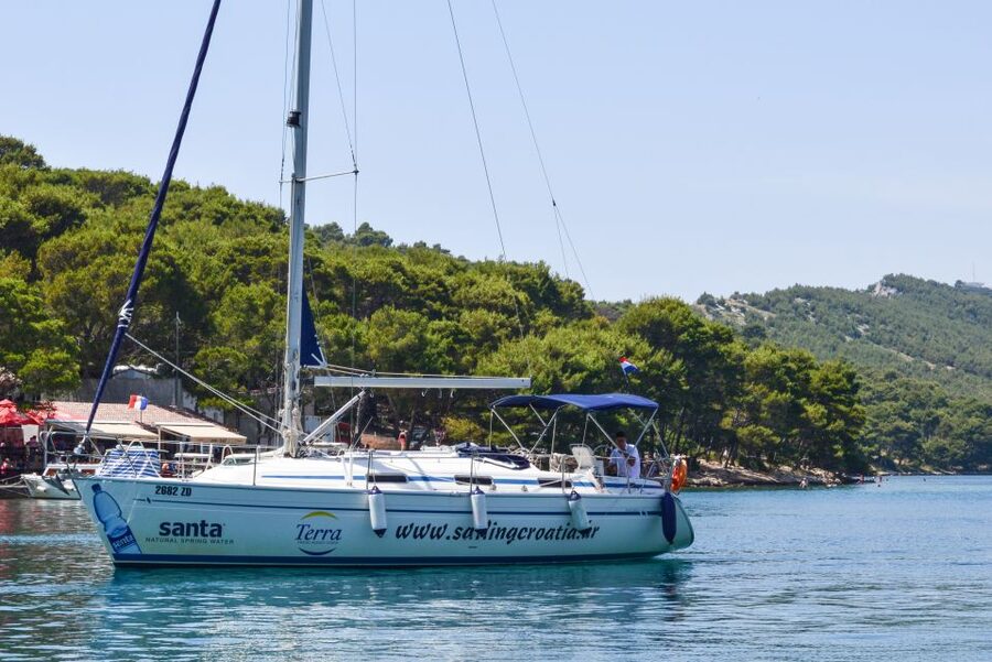 Zadar: Full-Day Sailing Trip to Kornati - The long crossing to Kornati and Telašćica