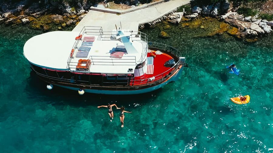 Zadar: Kornati Boat Trip with Lunch and Swim Stops - Kornati National Park lunch in a quiet inlet
