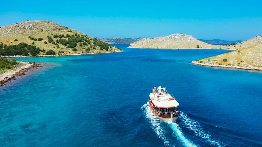 Zadar: Kornati Boat Trip with Lunch and Swim Stops - What to pack for the boat and rocky swim stops